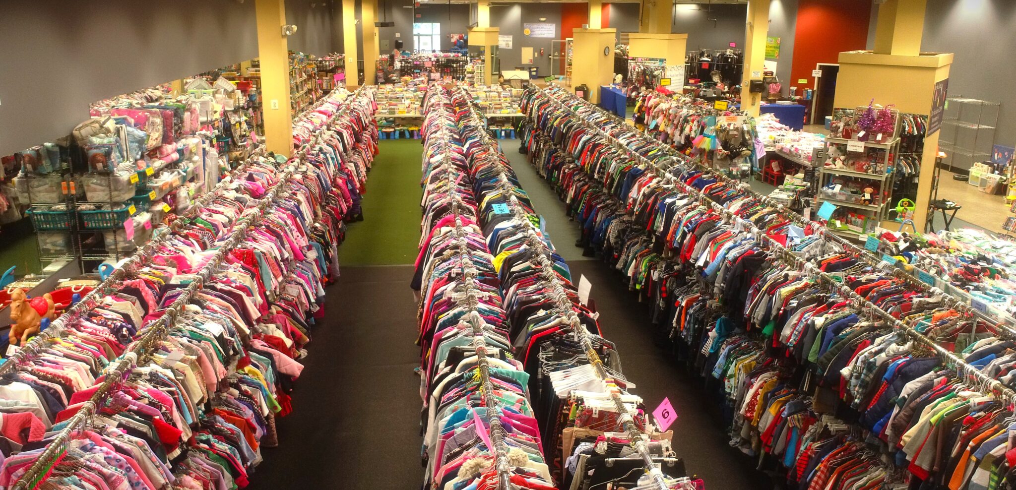 What is a seasonal consignment sale? Just4Kids Consignment